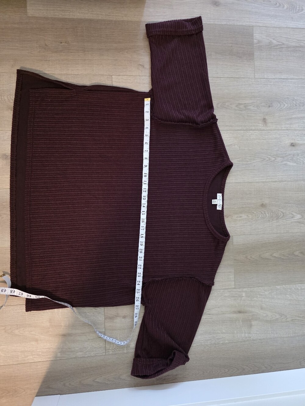 Ribbed Crewneck Sweater - Burgundy